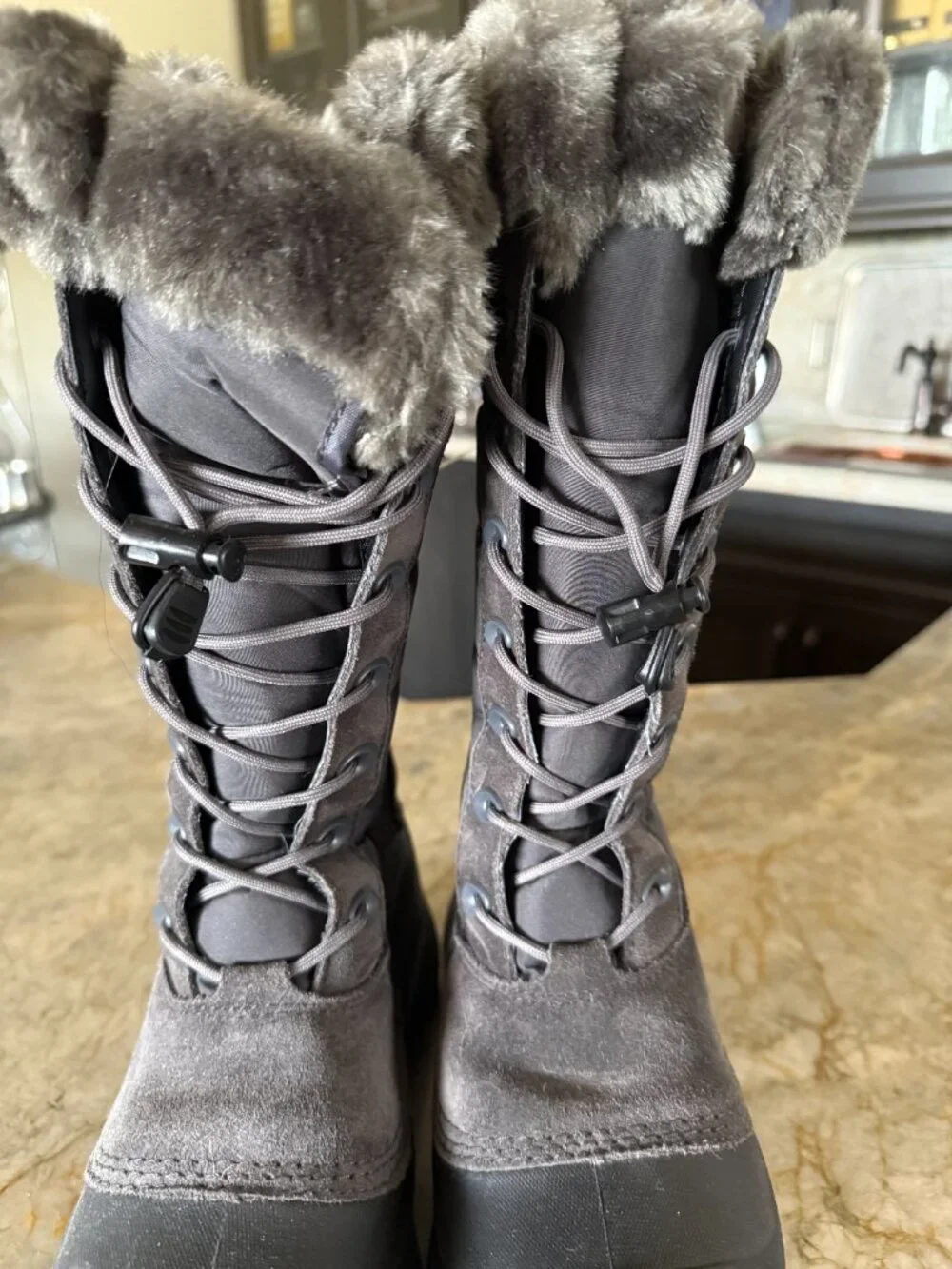 Women's Baffin Iceland Snow Boots NWT Size 7